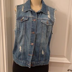 Sleeveless jean jacket